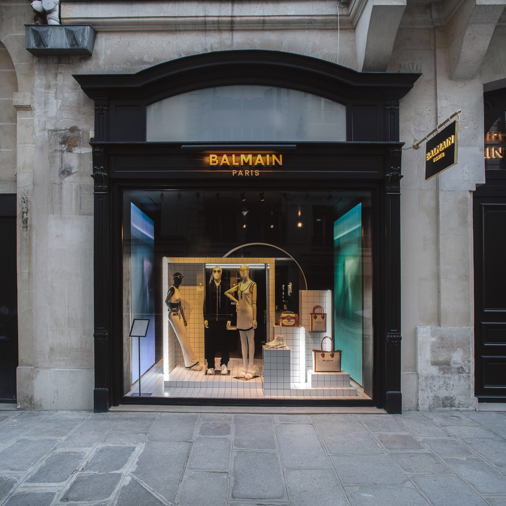 Vitrine d'une boutique parisienne